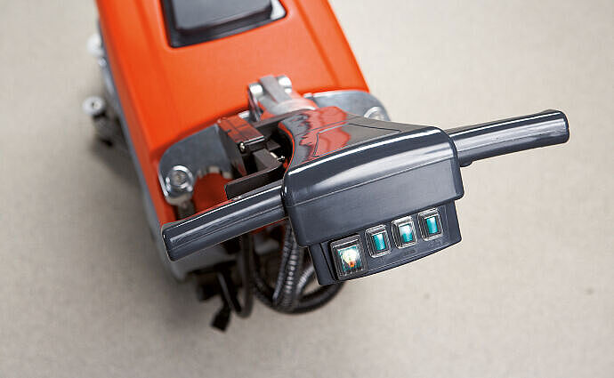 Handscheuermaschine mit leichter Bedienbarkeit.